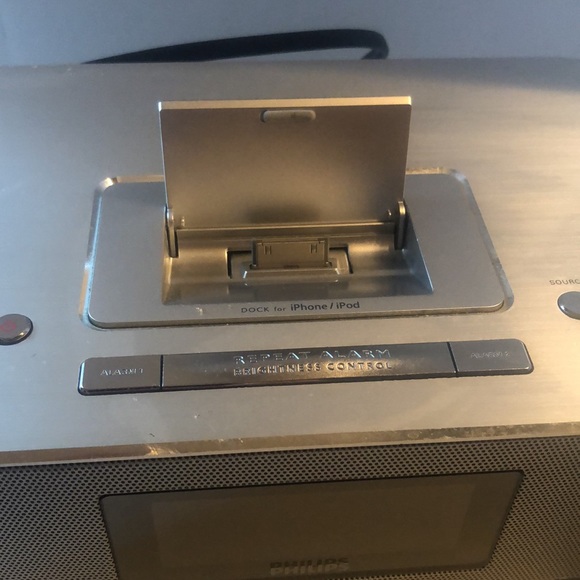 Philips docking entertainment system - Picture 6 of 10